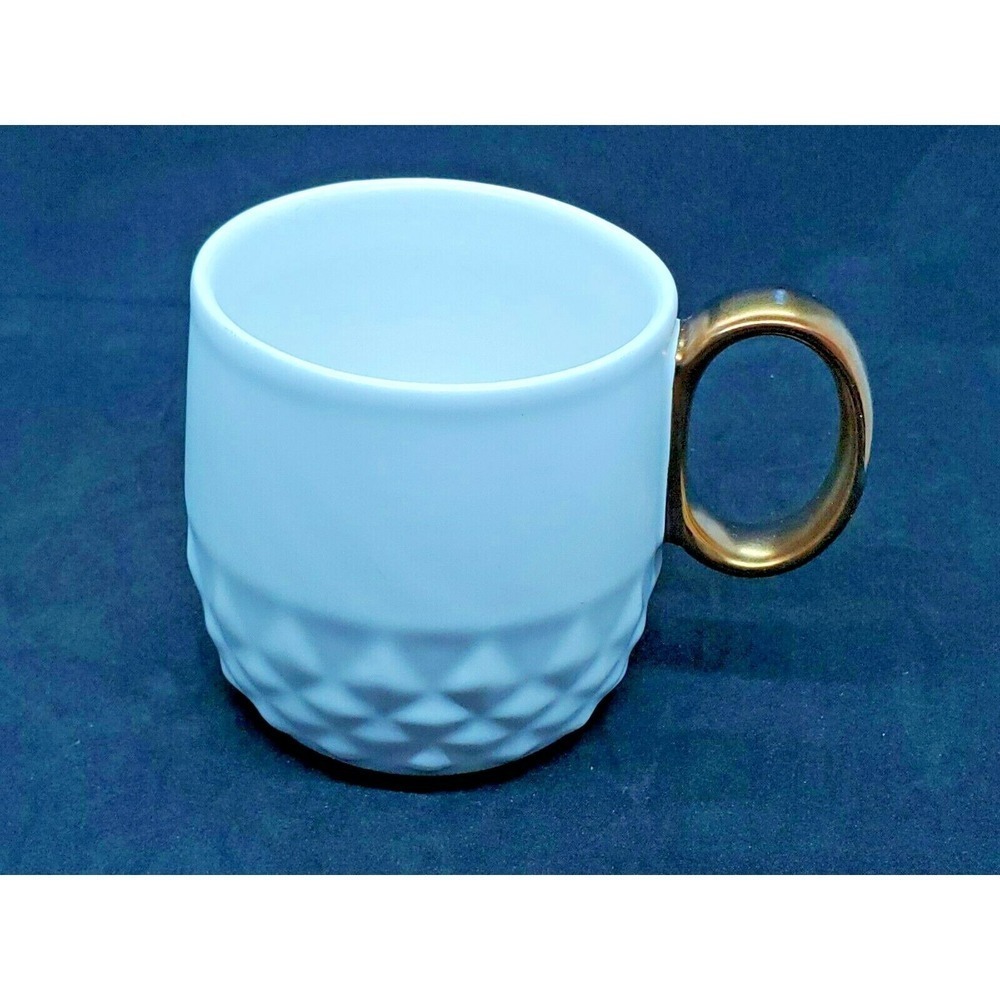 2013 Starbucks White Diamond Quilt Mug w/ Gold Handle - Picture 4 of 7